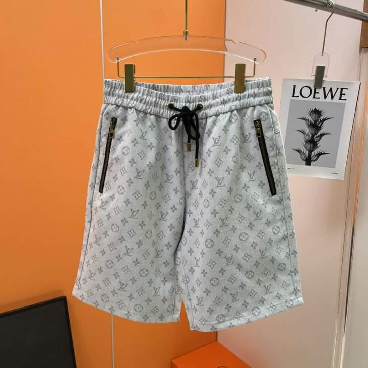 Picture of LV Short Pants _SKULVM-3XL12yr2618145